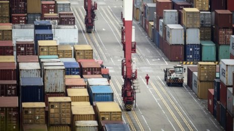 Китай очаква „безпрецедентни“ трудности в стабилизирането на търговията през 2022 г.