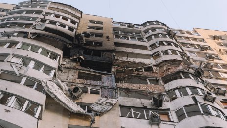 Докато Г-7 обсъжда санкции, Русия нанесе следаващия масиран удар по Киев