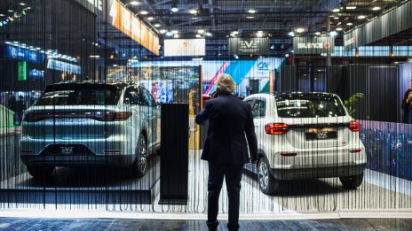 Volkswagen преговаря с китайски стартъп за използване на електромобилна платформа