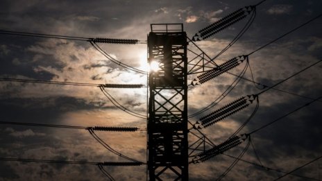 ЕРП-тата и ЕСО ще получат компенсация от 235 млн. лева заради скъпия ток