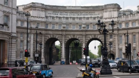 Продават правото на дългосрочен наем на Адмиралтейската арка в Лондон
