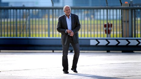 Меценат и маркетингов гений - какво оставя след себе си основателят на Red Bull Дитрих Матешиц