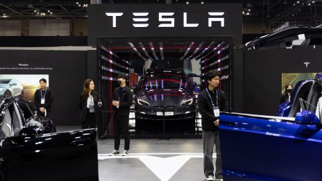 Tesla чупи едно табу – ще разчита и на реклама 