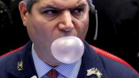Американските индекси надигнаха глава, но записват седмични загуби