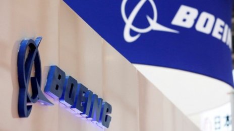 Boeing заделя 100 млн. долара за семействата на жертвите от катастрофите със 737