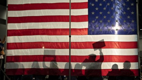 Ще удържи ли прегрялата икономика на САЩ до изборите?