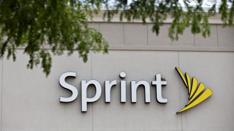 По-евтините мобилни планове помогнаха на Sprint