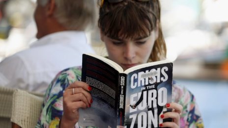 Еврото избегна куршума на Италия... засега 