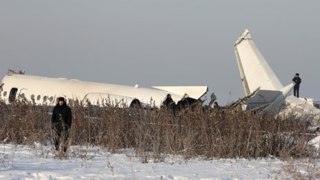 Броят на загиналите в самолетни катастрофи спада драстично