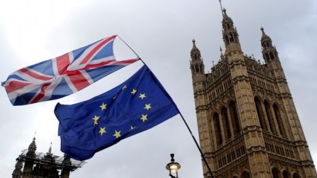 С колко ще бъде удължен преходният период след сделката за Brexit