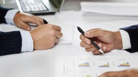 С отслабването на рестрикциите разходите за технологии в САЩ растат