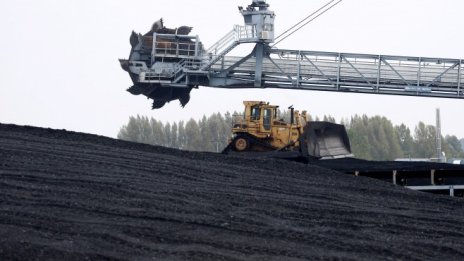 Документ разкрива пренасочване на пари от европейски фонд към въглищните лобисти