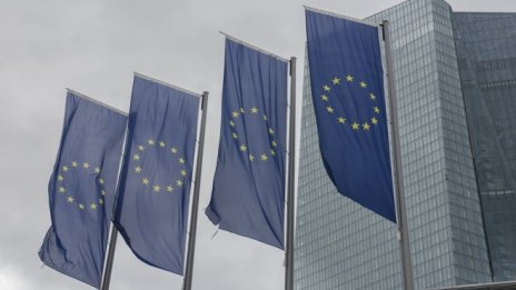 Калфин: Новият председател на ЕК трябва да има опит в изпълнителната власт