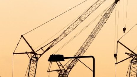 Сградното строителство у нас расте двуцифрено за трети пореден месец през април