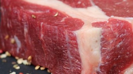 България е на второ място в ЕС по най-евтино месо през 2018 г.