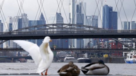 Бизнес климатът в Германия се подобрява до най-високото ниво от февруари 2014 г.