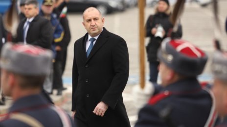 Радев: България не трябва да чака следваща криза за подобряване на сигурността