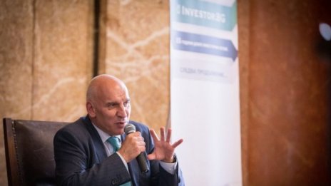 Л. Хампарцумян: Еврото не е финансова застраховка, но дава сигурност