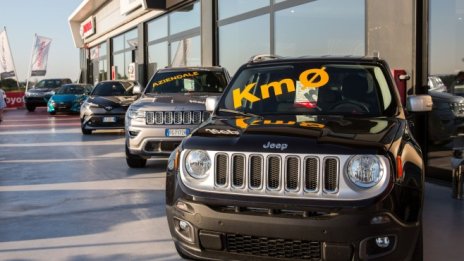 Силните продажби в Северна Америка извеждат Fiat Chrysler на печалба