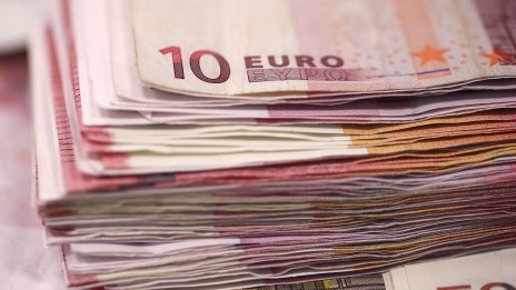 Съгласни ли са гражданите на ЕС с по-високите разходи за отбрана?