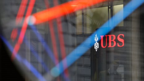 UBS изненада с печалбата и сигнализира оптимистична прогноза