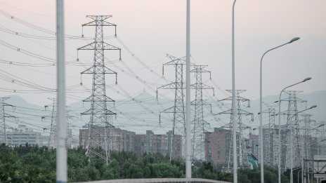 Китай се готви да стартира единен пазар за търговия с електроенергия до края на годината
