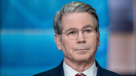 Вашингтон: Няма да се колебаем относно санкциите срещу Русия и Иран