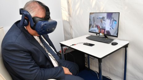 Първият 5G разговор в България започна с медицински преглед