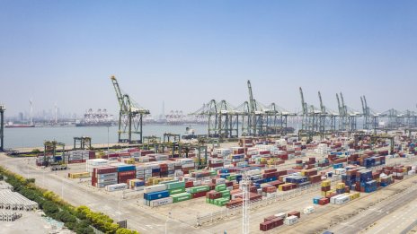 Започна ли вече глобалната рецесия в търговията?