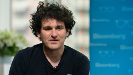Подаден е колективен иск срещу основателя на FTX Сам Банкман-Фрийд 