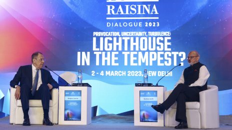 Лавров представи Русия като жертва в Ню Делхи и пожъна подигравки