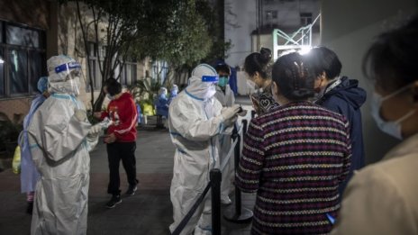 СЗО предупреждава за нов ръст на болните от коронавирус по света