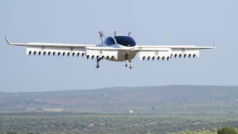 Германски стартъп за летящи таксита преговаря за финансиране с Франция