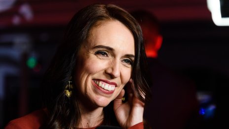 Новозеландският премиер Джасинда Ардърн подаде изненадващо оставка