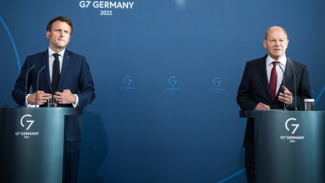 Френско-германският двигател на ЕС зацикли