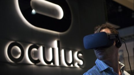 Facebook може да представи безжични Oculus VR за 200 долара