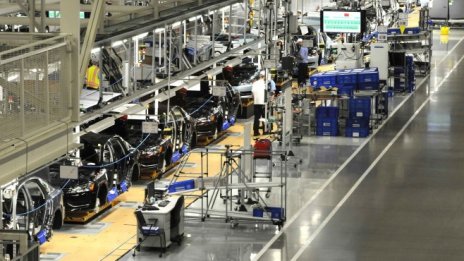 България е сред държавите в ЕС с най-силен ръст на регистрациите на нови коли