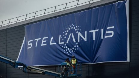 Stellantis удължава работата на кратко време в Италия заради чиповете