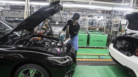 Toyota спира временно 14 производствени линии в Япония заради земетресението