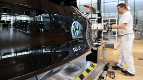 Volkswagen очаква трицифрено увеличение на продажбите заради нова услуга