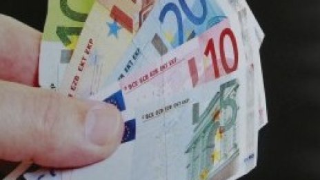 Приема ли Гърция измамници чрез програмата си "Златна виза"? 