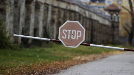 Финансова децентрализация през крив макарон