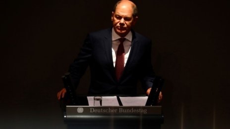 Германия подготвя „безгранична“ кредитна програма за малките предприятия