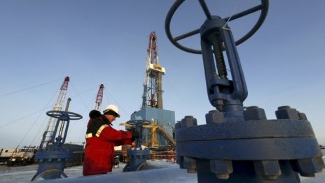 "Газпром" намалява добива на природен газ с 1,3% към края на ноември