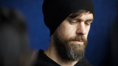 Twitter - сам срещу всички?