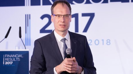 Микаел Лошелер ще наследи като изпълнителен директор Марк Ръсел в Nikola