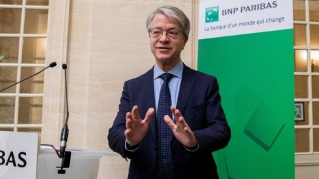 BNP отчита над 33% спад на тримесечната печалба и очаква мрачна година