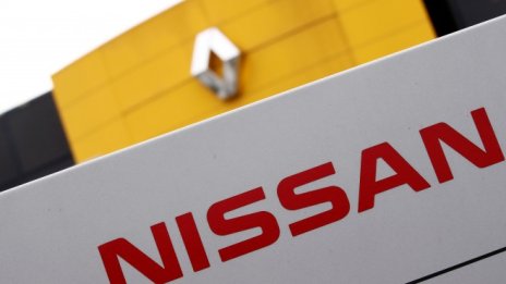 Франция иска да подсили съюза между Renault и Nissan