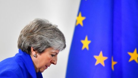 Times: Мей обявява оставката си до часове 