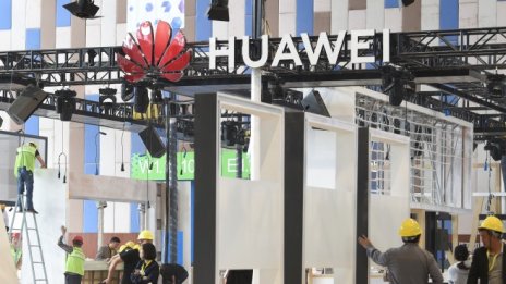 Бъдещето за Huawei в Китай е сигурно, но в САЩ я грози провал 